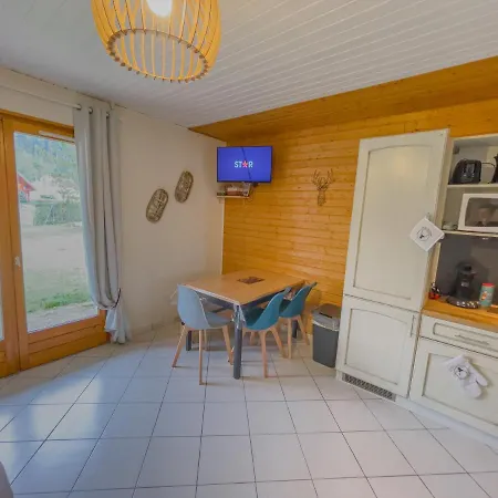 Escale Les Airelles Du Rez De Jardin Apartment Gerardmer