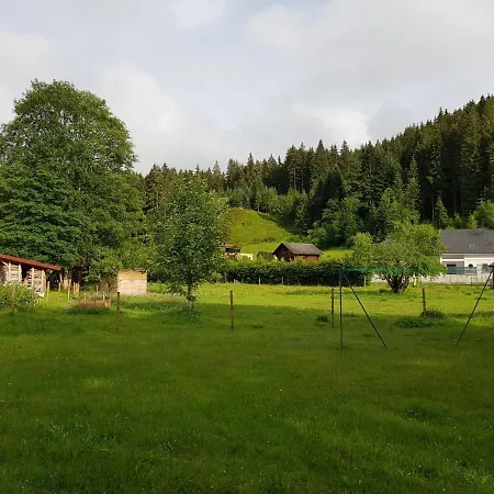 Escale Les Airelles Du Rez De Jardin Appartement *